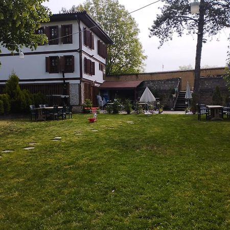 Отель Mehmet Efendi Ottoman Mansion Garden Сафранболу Экстерьер фото